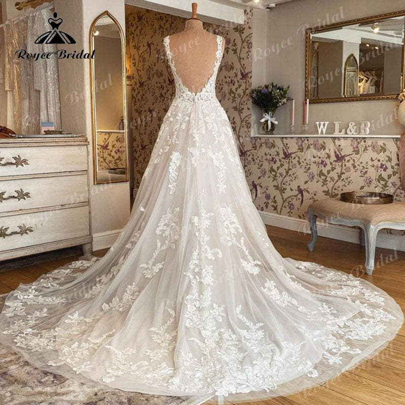 Sleeveless V Neck Wedding Dress Lace Applique Blush Pink Backless Bridal Gown