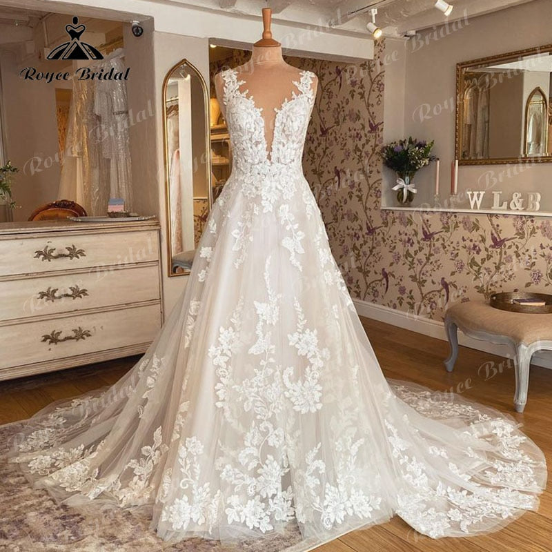 Sleeveless V Neck Wedding Dress Lace Applique Blush Pink Backless Bridal Gown