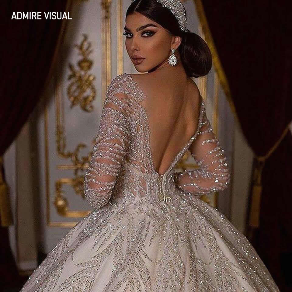 LUXURY Wedding Dresses Sweetheart Neckline Full Sleeves