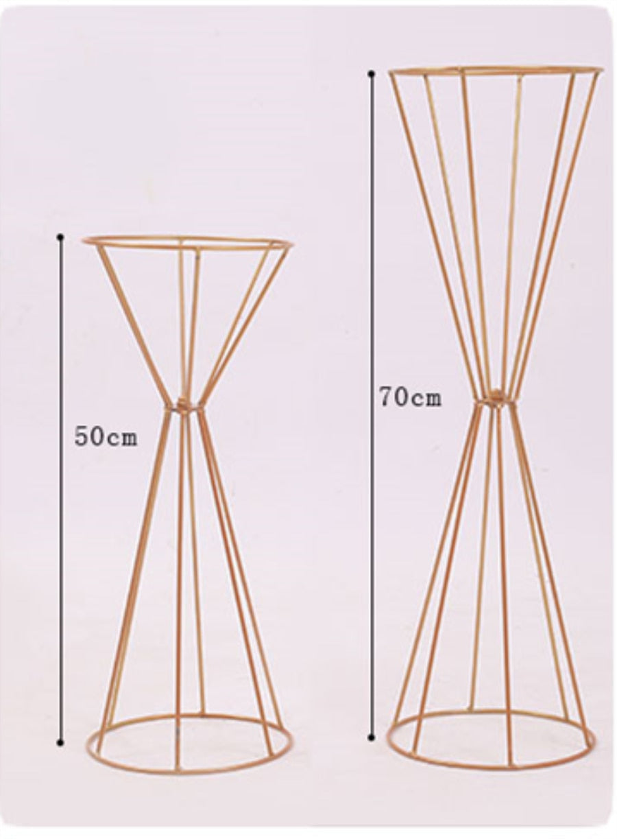 Flower Vases Gold/ White Flower Stands