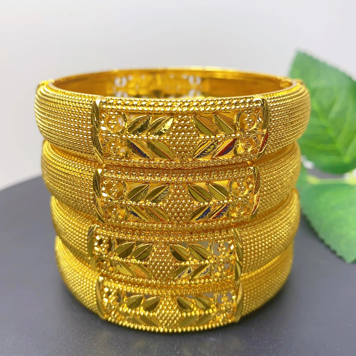 Luxury Dubai Gold Color Bangles 24K Gold Plated Bracelet