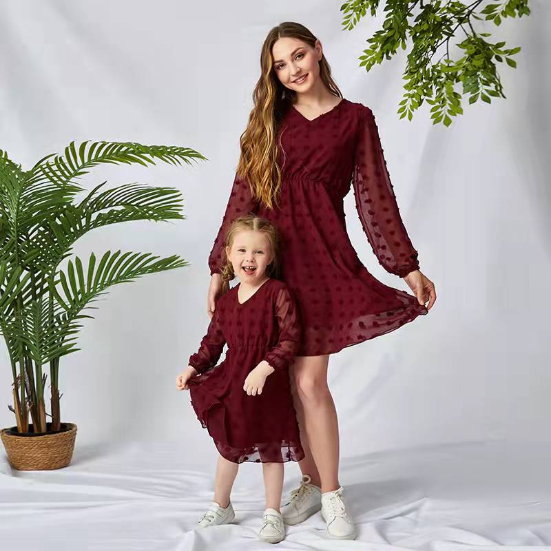 V-Neck Mother Daughter Matching Dresses Family Set