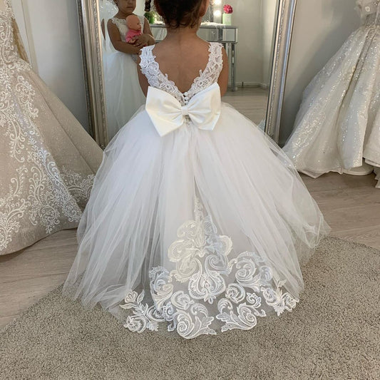 White Ivory Flower Girl Dresses V Neck Bridesmaid with Bow Lace Appqulies Tulle
