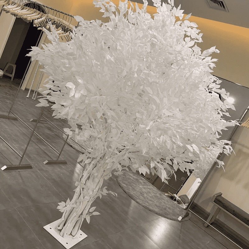 Artificial white tree